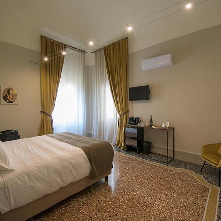 Palazzo Sertorio Suites Gavi Eksteriør billede