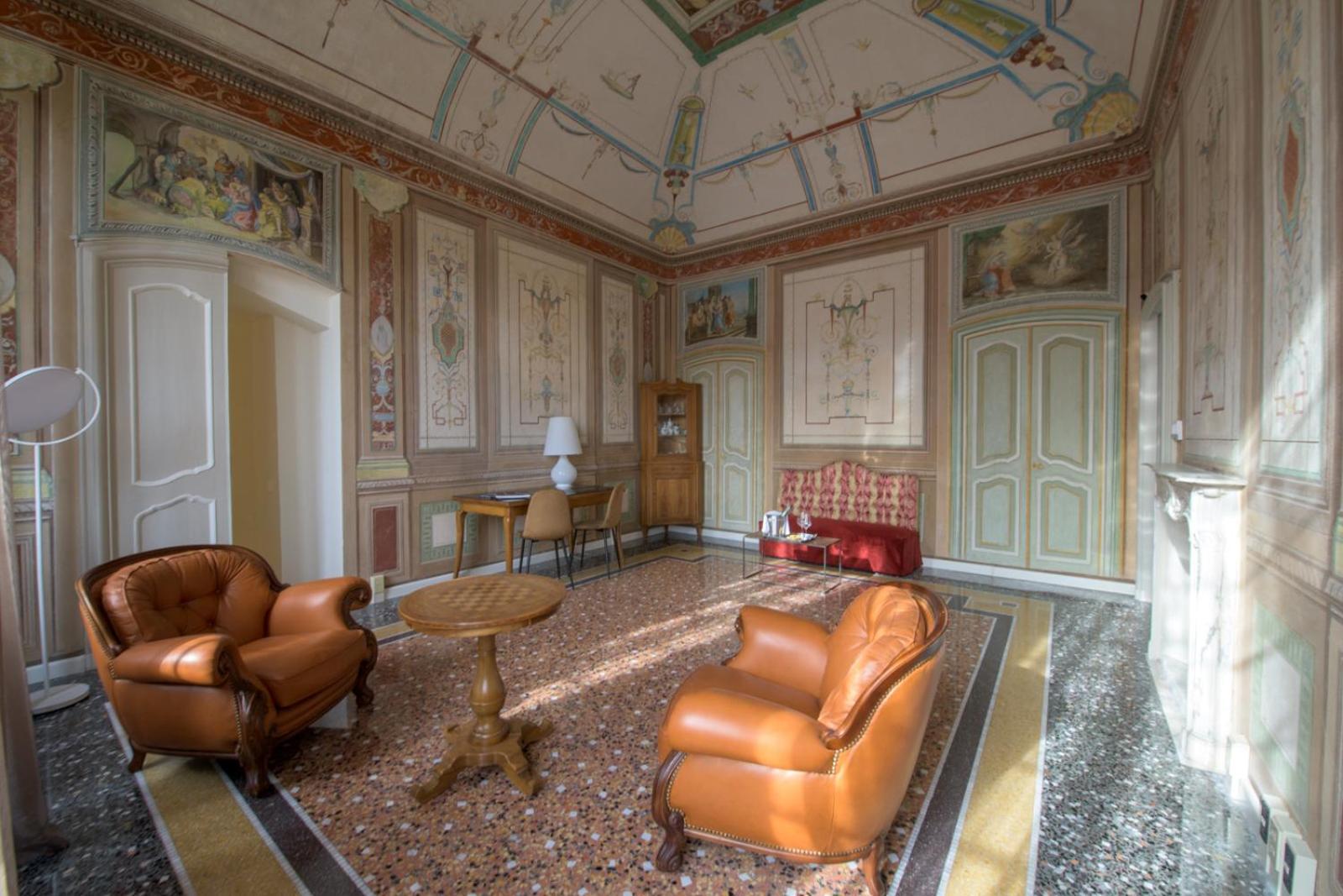 Palazzo Sertorio Suites Gavi Eksteriør billede