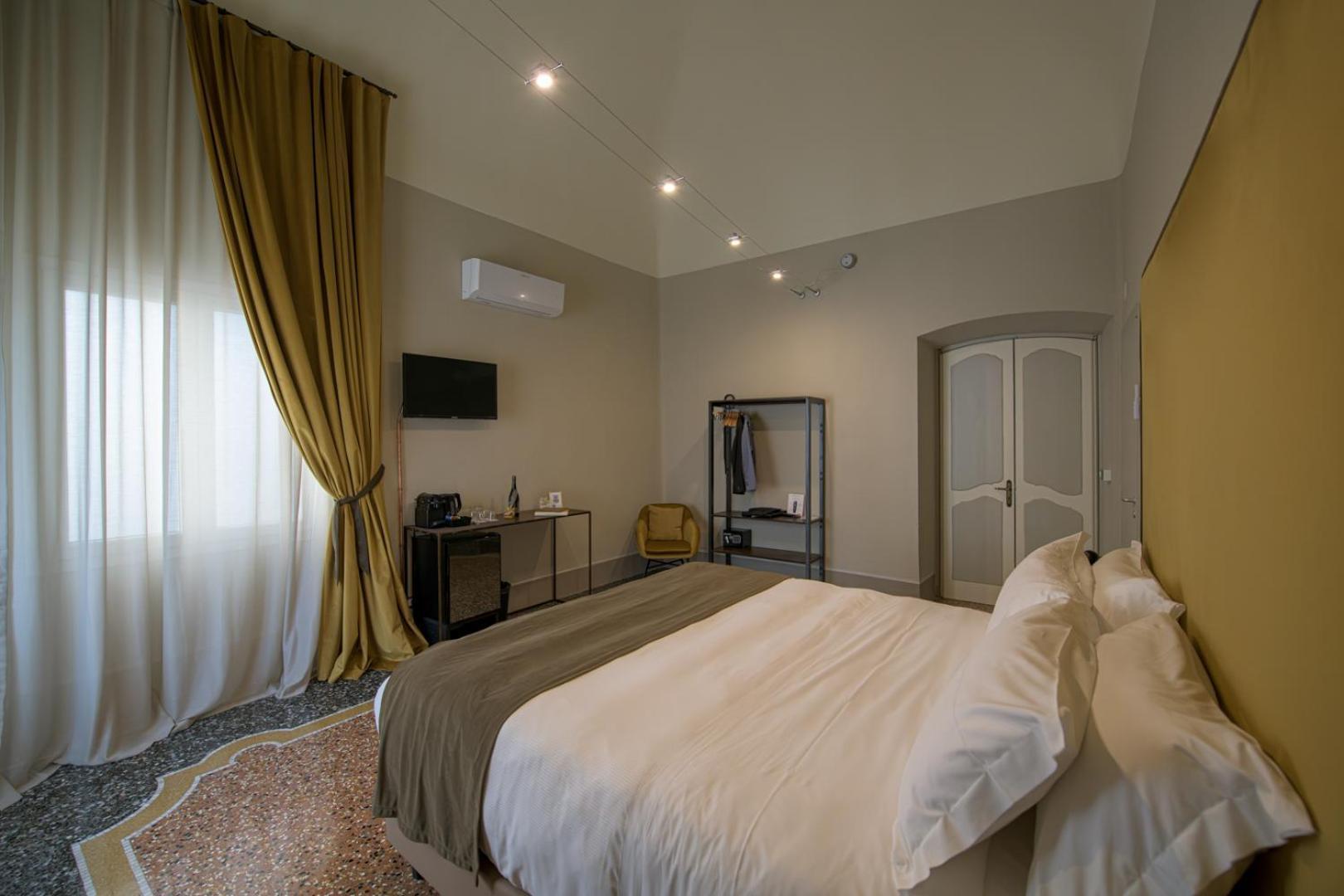 Palazzo Sertorio Suites Gavi Eksteriør billede